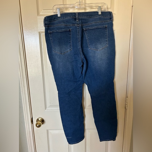 🩷Mudd Ripped Jeans - Picture 3 of 3